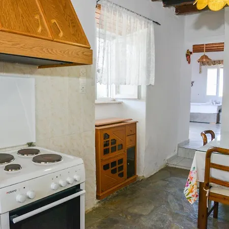 Xalakas Summer House * Embourios (Milos)